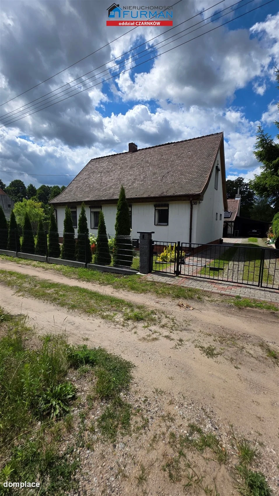 Dom — Kuźnica Żelichowska