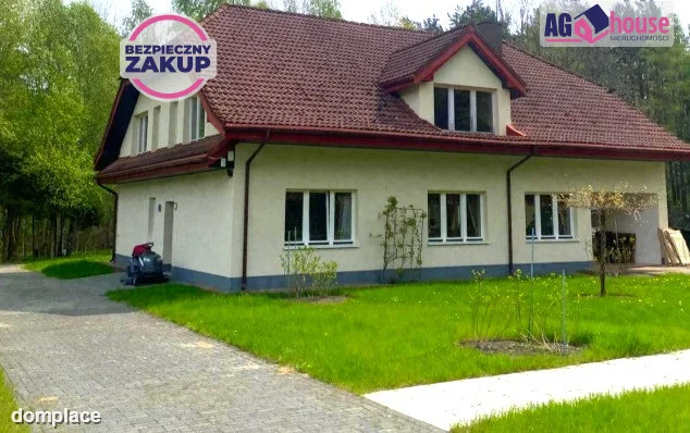 Budynek usługowo- mieszkalny