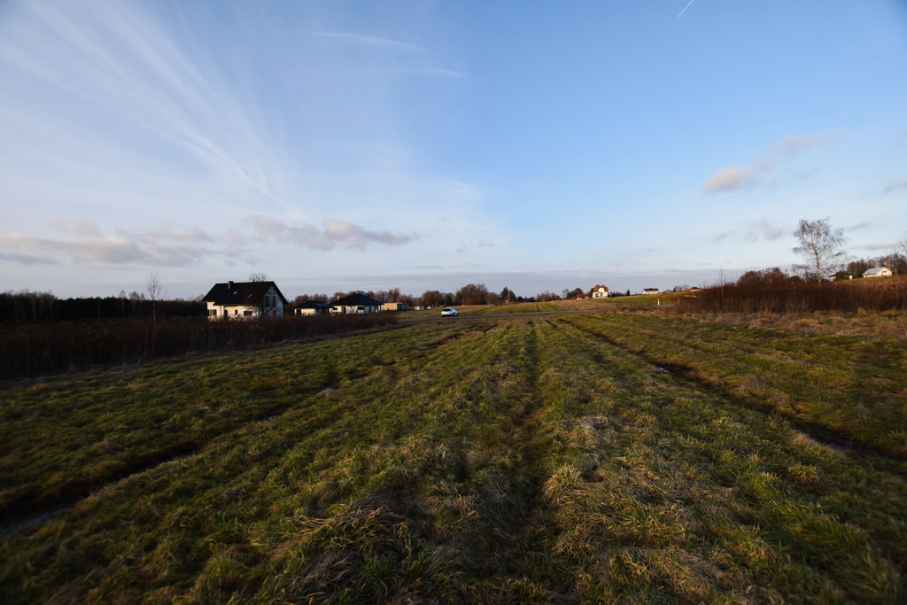 Działki z warunkami zabudowy Przewrotne