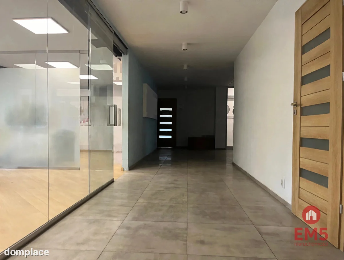 250 m2 atrakcyjnej powierzchni — zdjęcie 8