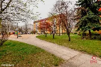 Wyjątkowe mieszkanie na rodzinnym osiedlu — zdjęcie 17