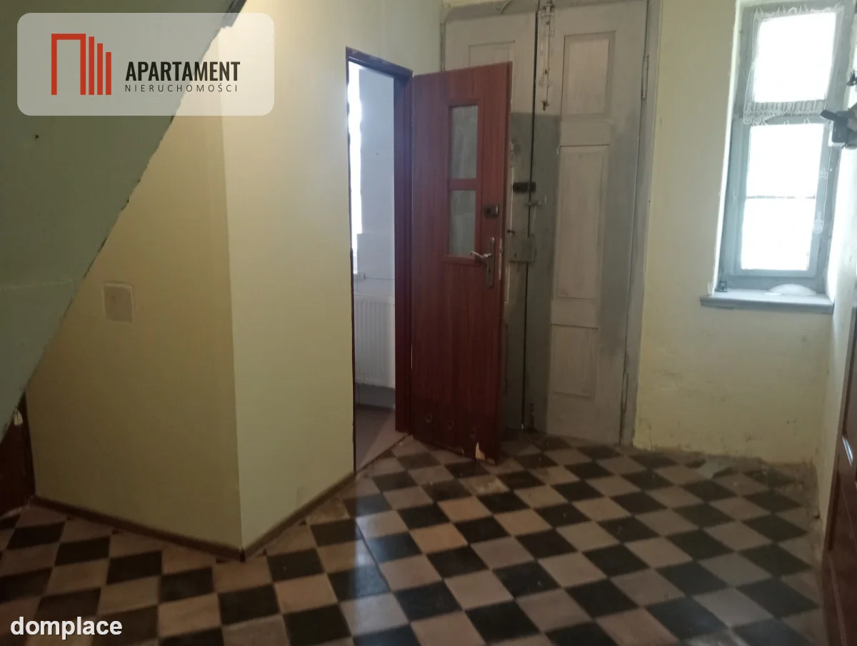 Przestronny dom z dużą stodołą i bud. gospodarczym — zdjęcie 17