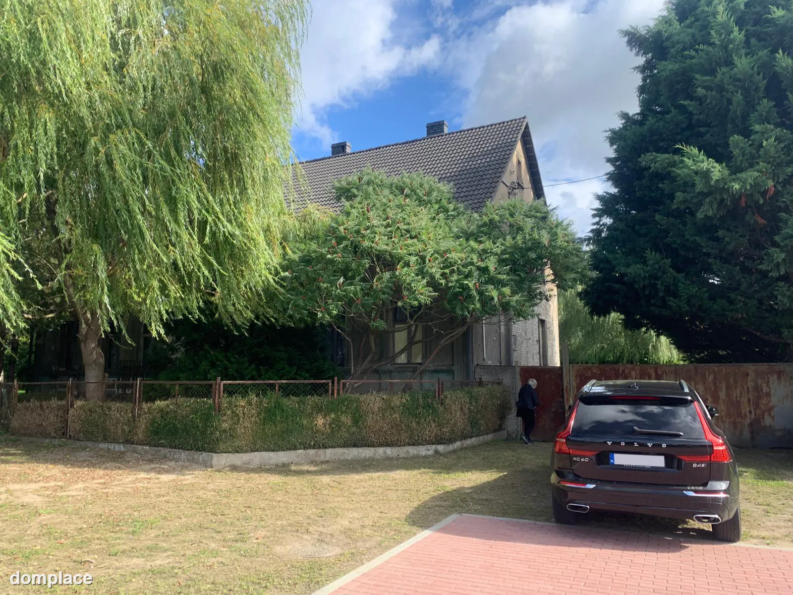 Stary dom – wyjątkowa nieruchomość w Bielkowie — zdjęcie 4