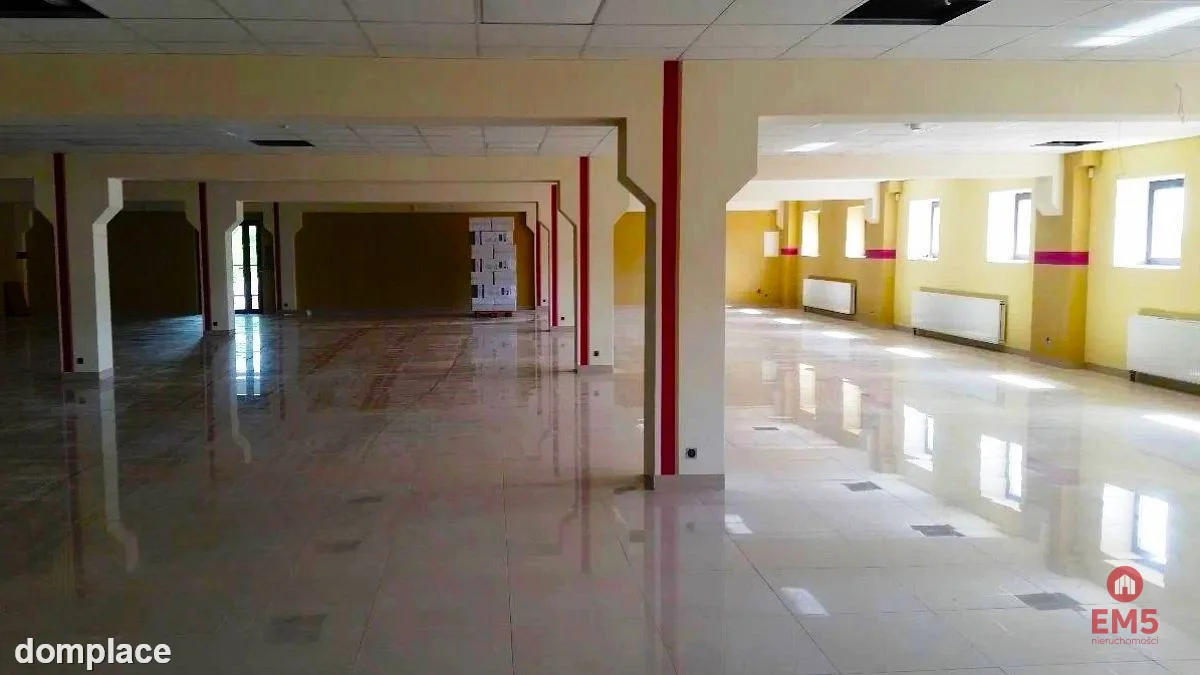 Lokal użytkowy 580 m2 — zdjęcie 3