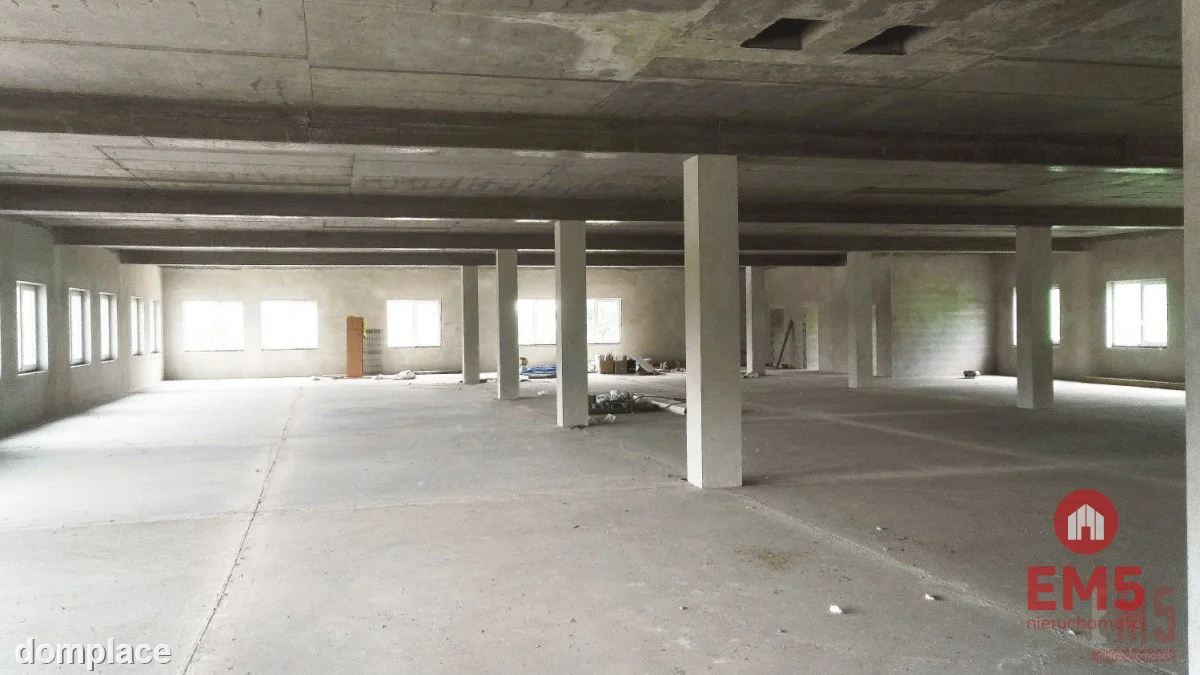 Powierzchnia handlowo-usługowa 1300 m2 — zdjęcie 4