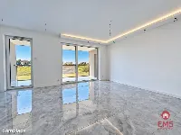 Mieszkanie 80 m² | 4 pokoje | Duży balkon — zdjęcie 3