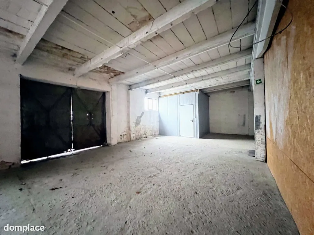 Magazyn na parterze 420 m2, Jasionka — zdjęcie 4