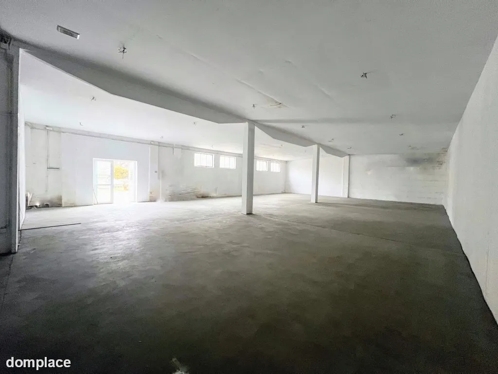 Magazyn na parterze 420 m2, Jasionka — zdjęcie 2