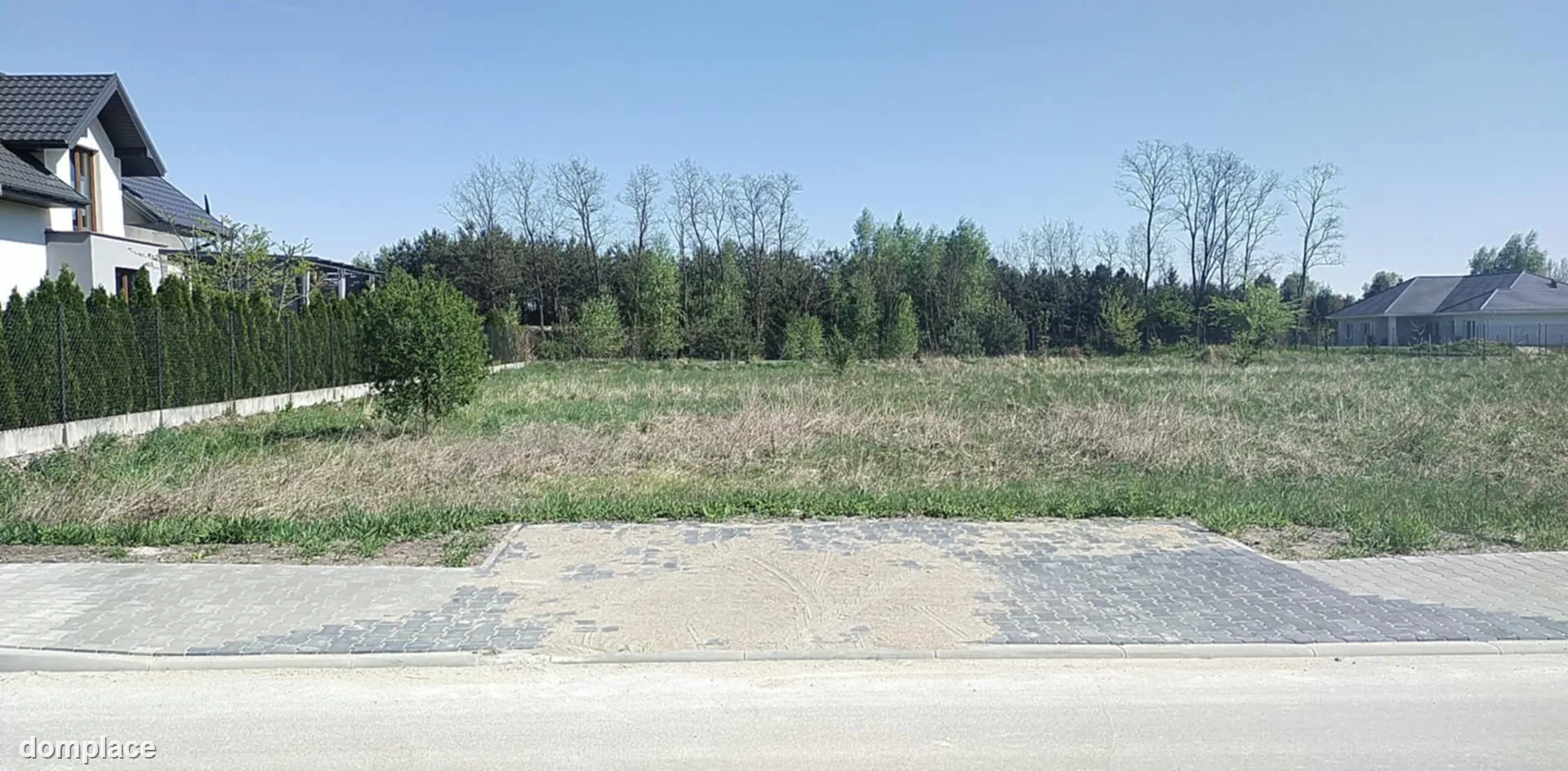 DZIAŁKA BUDOWLANA PIŃCZÓW