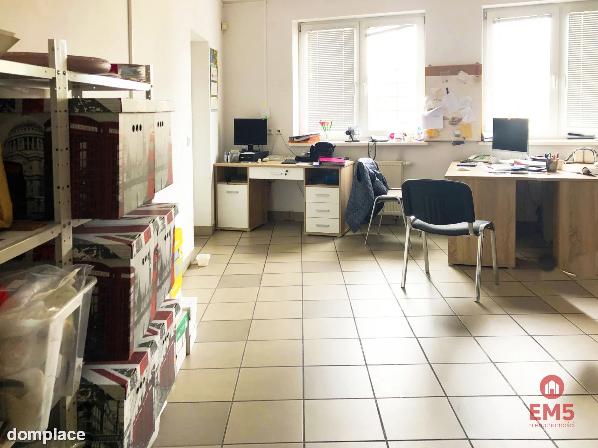 Pow. 1100 m2 przy Parku Handlowym — zdjęcie 12