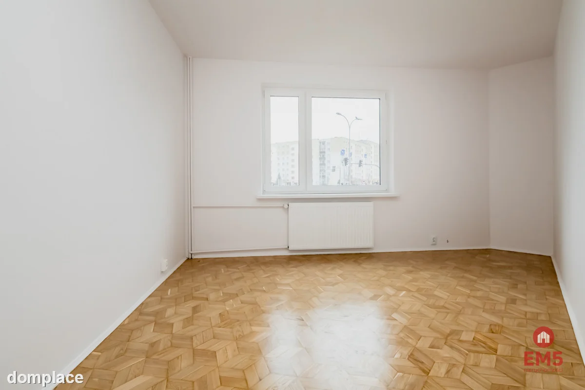 Wysoki parter z balkonem — zdjęcie 5