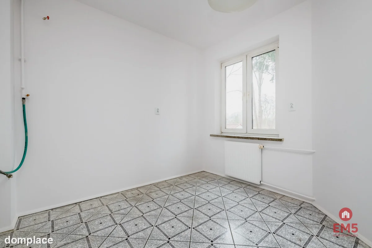Wysoki parter z balkonem — zdjęcie 10