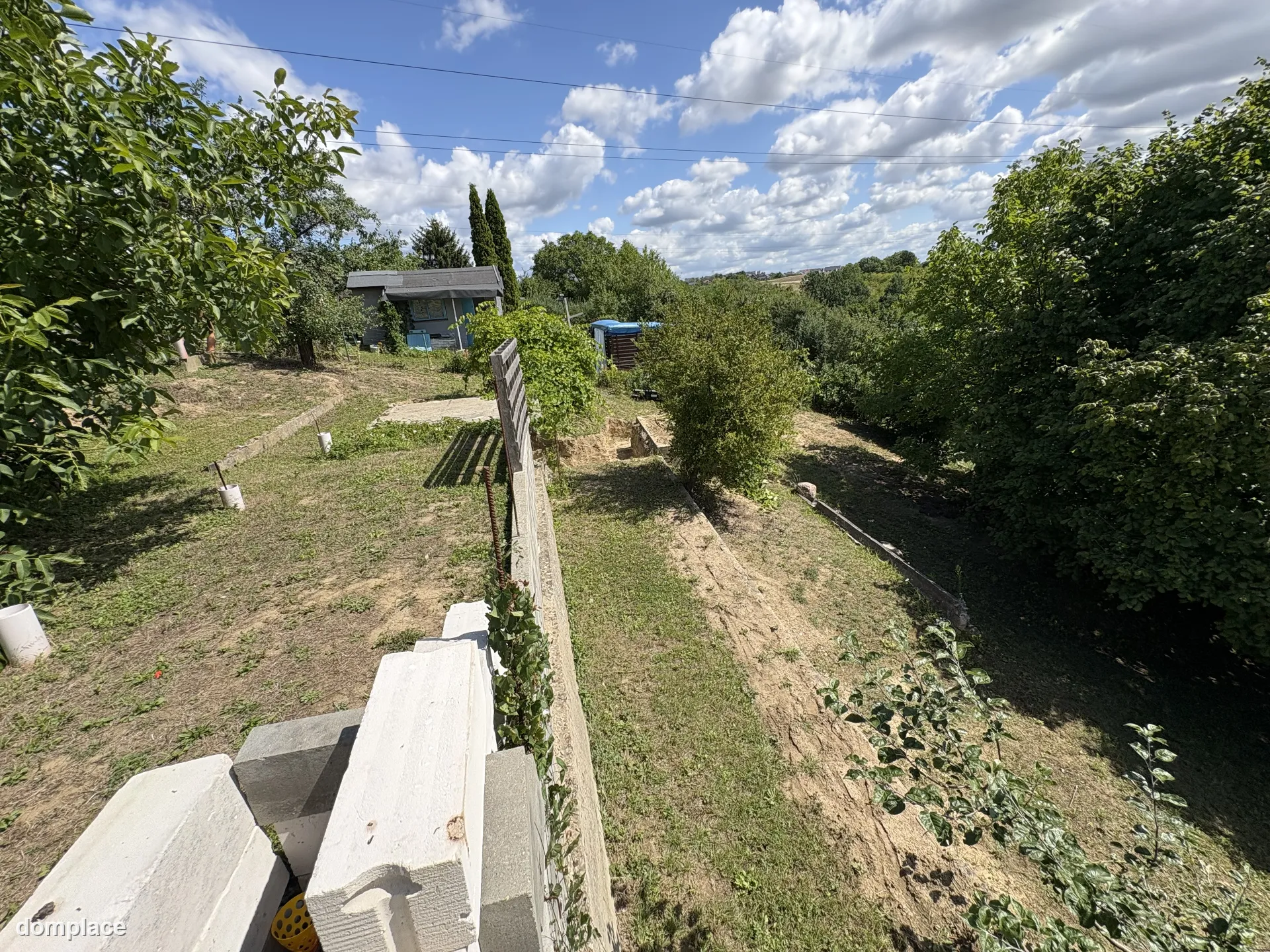 Odstąpię prawo do działki ROD "Podmiejska" o powierzchni 368 m², przygotowanej pod budowę domku letniskowego lub altany. — zdjęcie 2