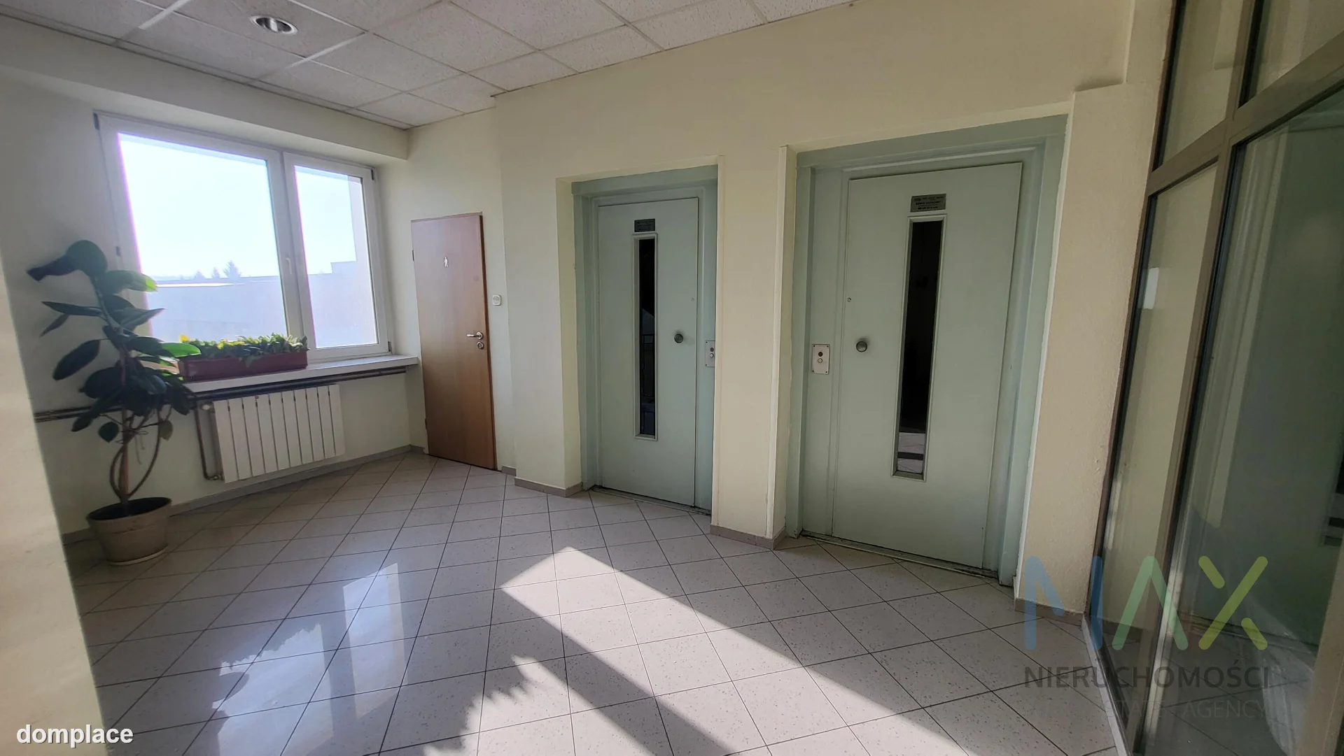 Lokal użytkowy — Kraków, Podgórze — zdjęcie 8