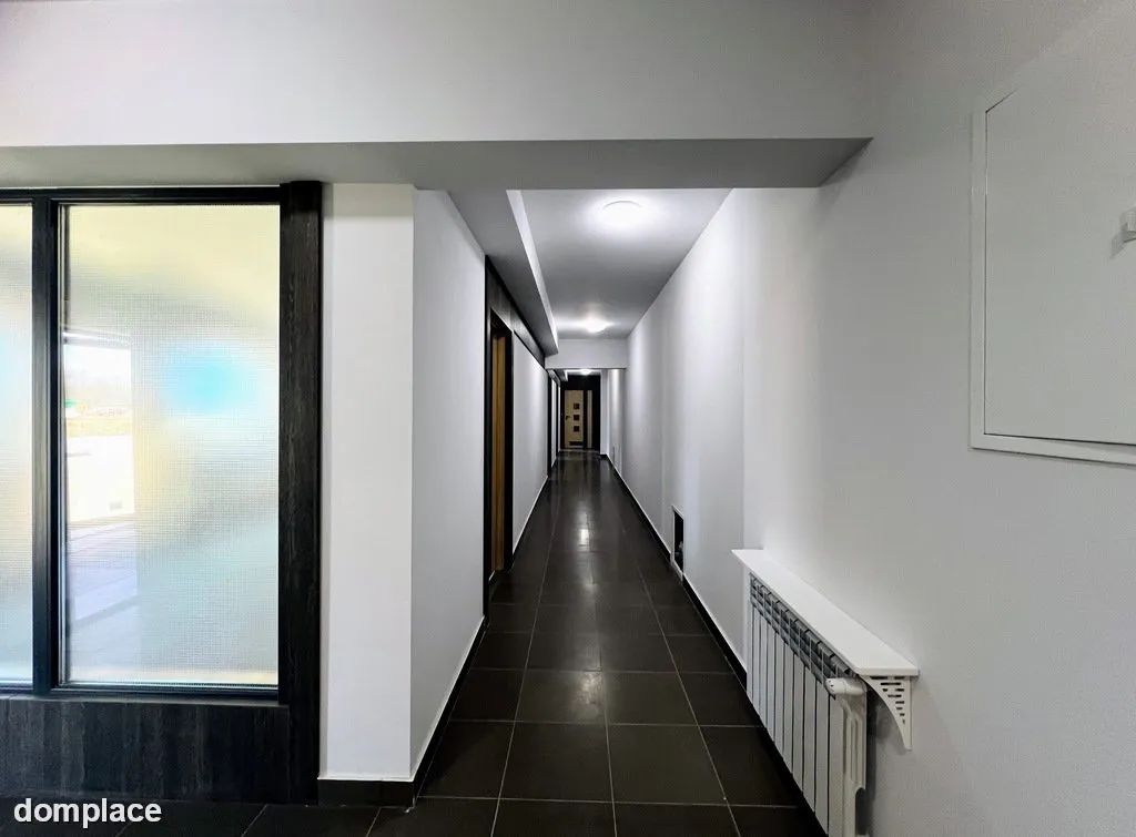 Hala wysokiego składowania 2100 m2, mieszkania — zdjęcie 12