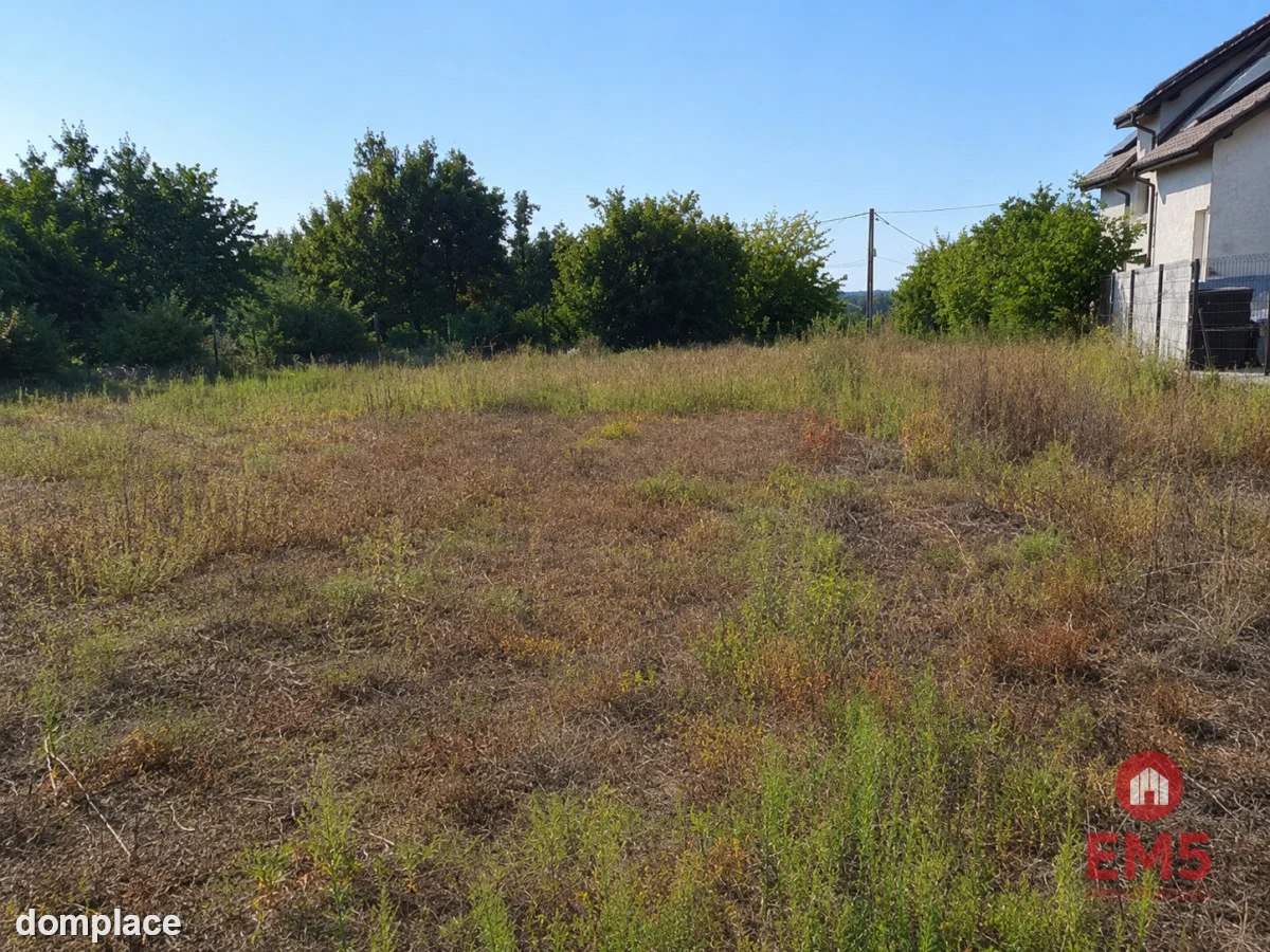 Działka budowlana 1534m2 z WZ