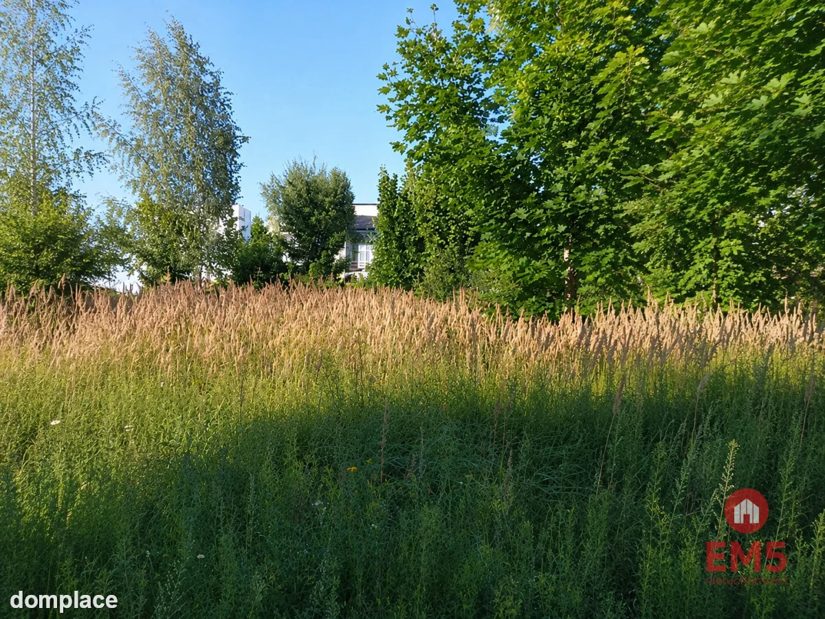 Działka budowlana 1200m2 z WZ narożna