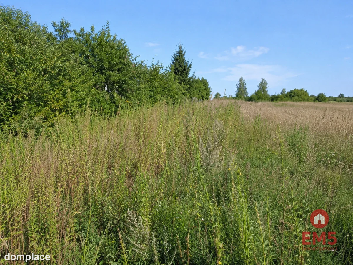 Działka budowlana 1530m2 z WZ — zdjęcie 5