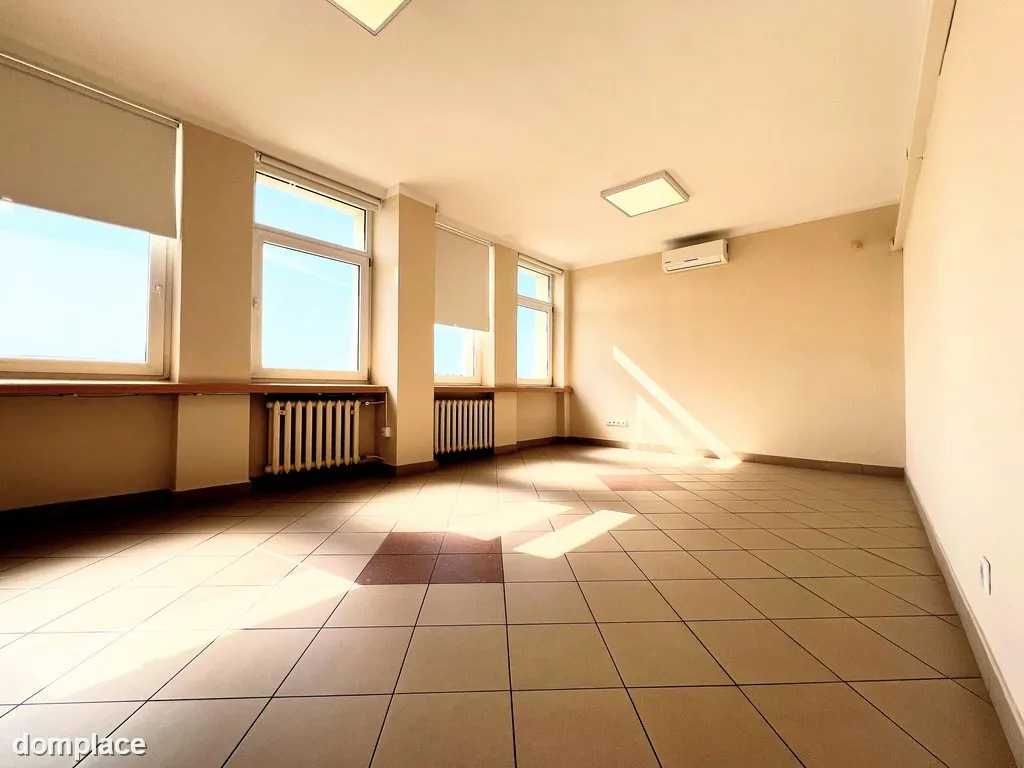 Wysoki parter, klimatyzacja, kuchnia — zdjęcie 3
