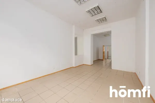 Lokal usługowy z dużą witryną, 53,5 m2 w centrum — zdjęcie 4