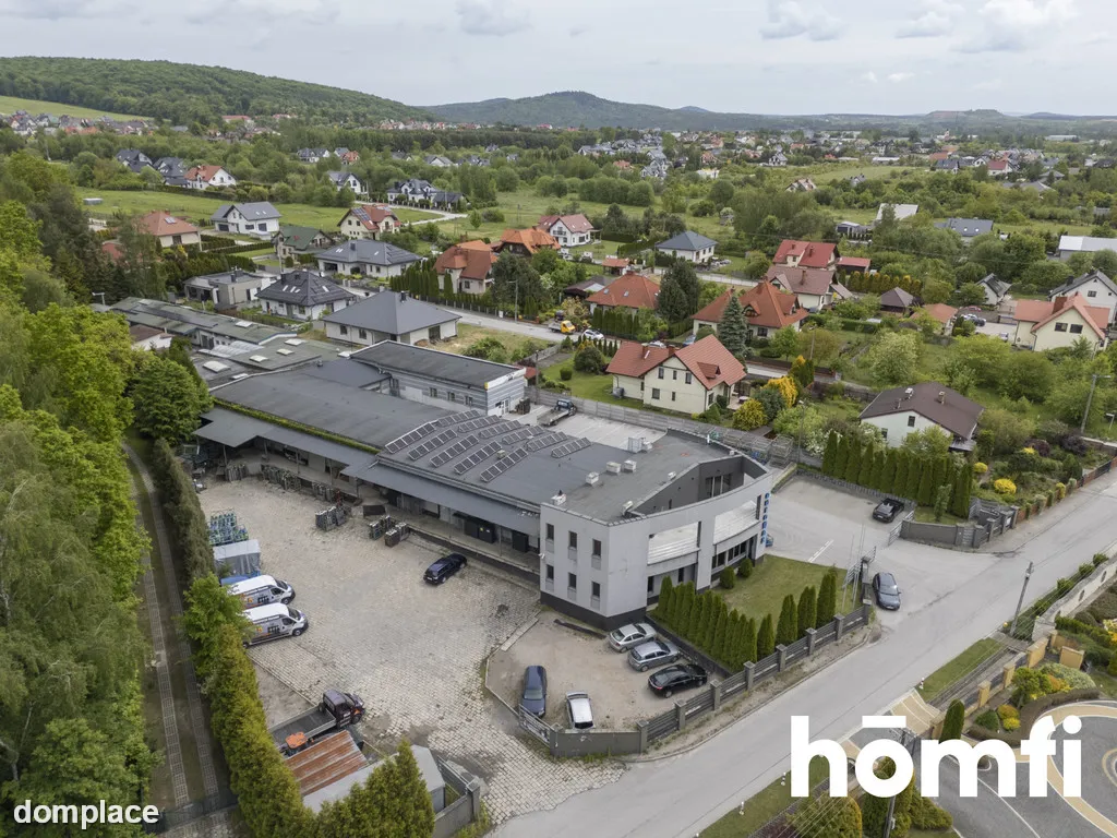 Kompleks budynków biurowo-magazynowych