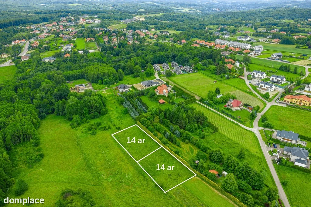Atrakcyjna działka z WZ - 15,75 ar – media