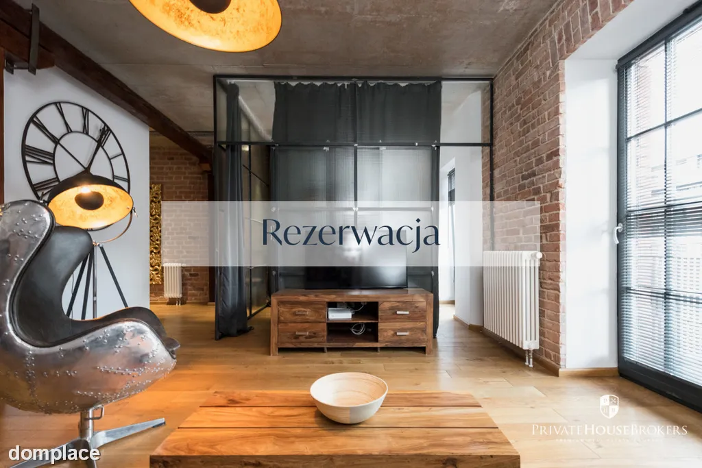 Klimatyczny loft na Zabłociu - 2 pokoje.