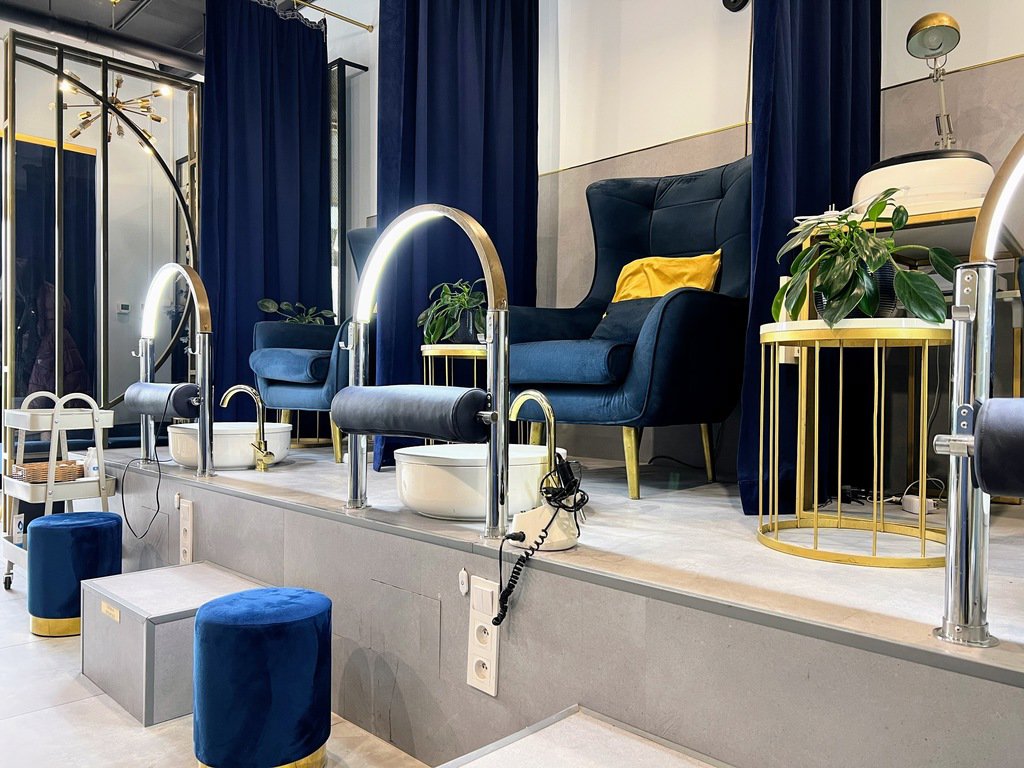 NOWA CENA! Odstąpienie biznesu, salon kosmetyczny