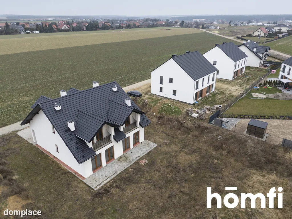 DOM Z OGRODEM W DASZEWICACH (GMINA MOSINA)