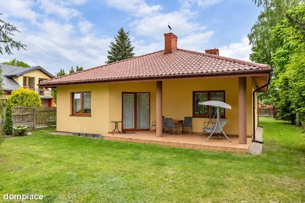 Dom wolnostojący | działka 1708 m² | garaż — zdjęcie 2