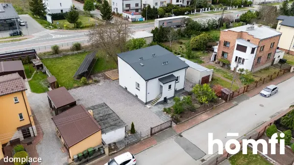 Dom po generalnym remoncie w centrum Skaryszewa — zdjęcie 3