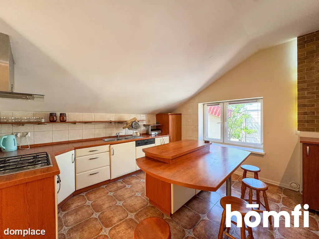 Mieszkanie na wynajem/Apartment for rent