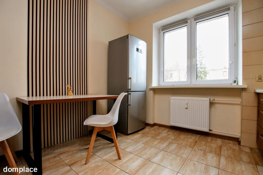 ścisłe centrum, drugie piętro, wolne od zaraz — zdjęcie 3
