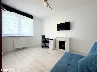 2 pokoje oddzielna kuchnia, balkon, kom. lok. — zdjęcie 4