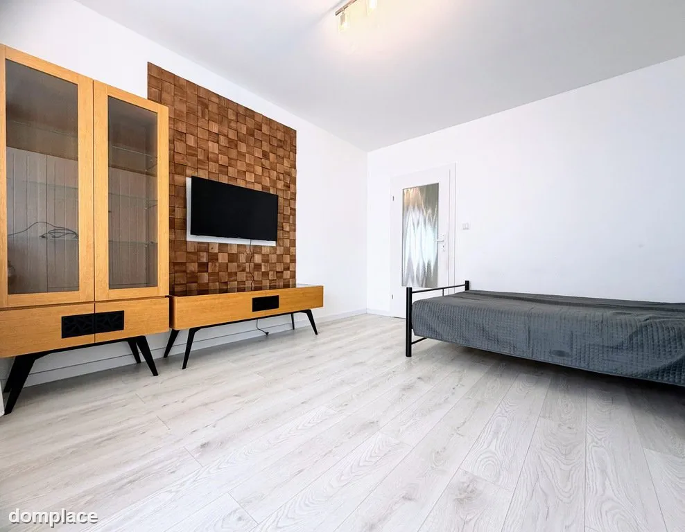 2 pokoje oddzielna kuchnia, balkon, kom. lok. — zdjęcie 5