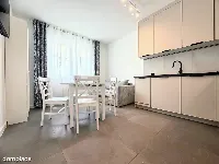 2 pokoje oddzielna kuchnia, balkon, kom. lok. — zdjęcie 2