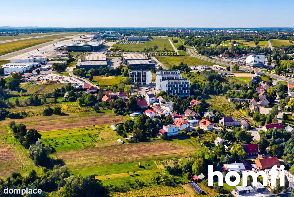 Teren inwestycyjny 9 891 m² przy Porcie Lotniczym