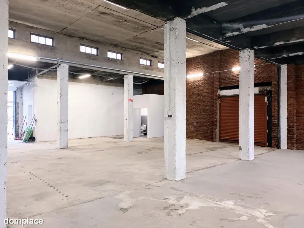 Magazyn 280 m2 z rampą, placem dla TIR — zdjęcie 2