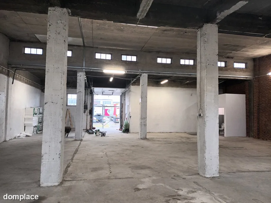 Magazyn 280 m2 z rampą, placem dla TIR — zdjęcie 3