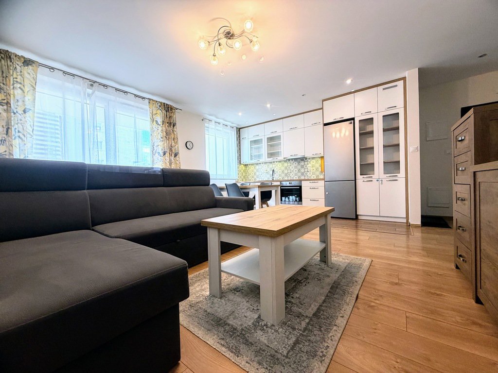 Duże, 3 pokoje, nowoczesne, rodzinne osiedle