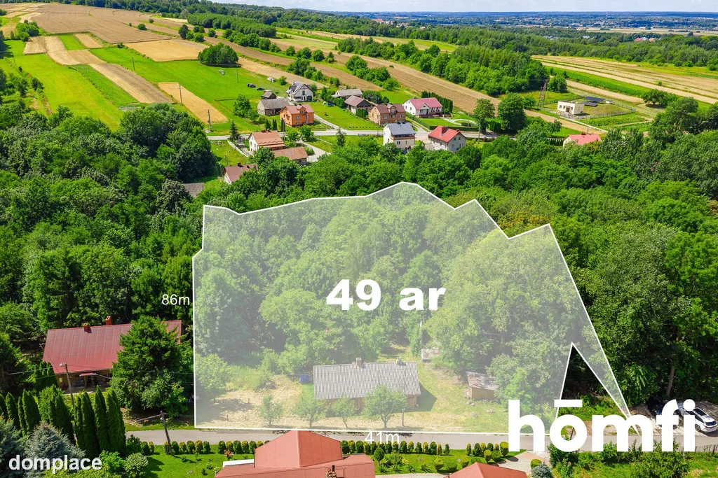 Drewniany dom na 49ar działce blisko Rzeszowa
