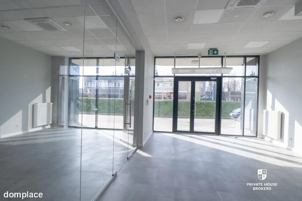 Lokal handlowo- usługowy Walerego Sławka 96 mkw