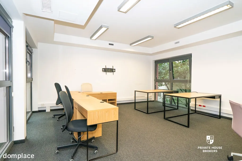 Funkcjonalny lokal biurowy Plac na Groblach 58 mkw