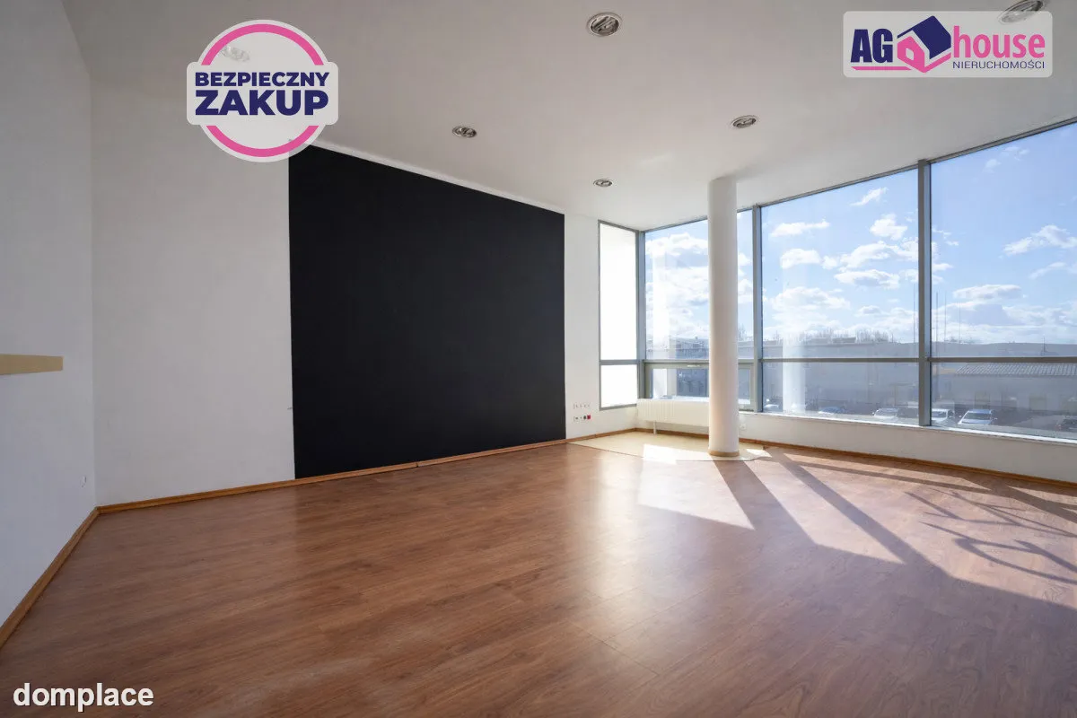 Przestronne biuro 133 m² – 7 pomieszczeń i parking — zdjęcie 4