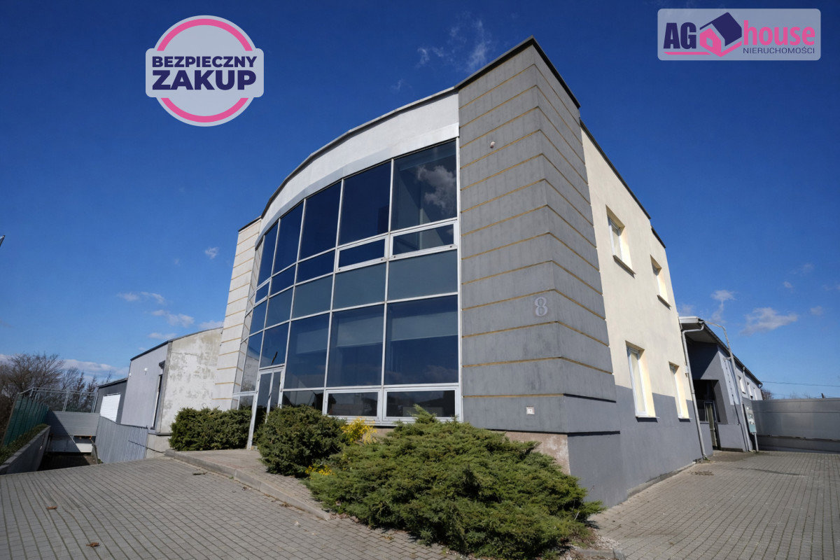 Przestronne biuro 133 m² – 7 pomieszczeń i parking