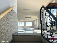 Lokal z placem przy głównej drodze — zdjęcie 11