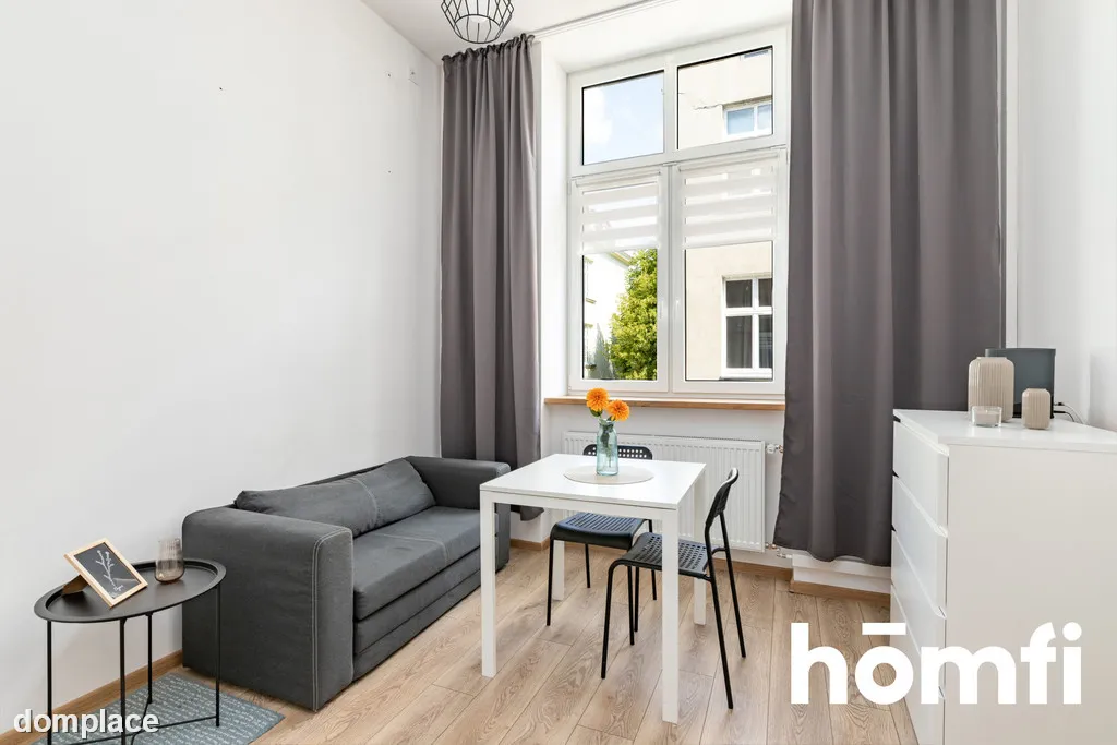 Kawalerka przy Manufakturze z antresolą 5 m²