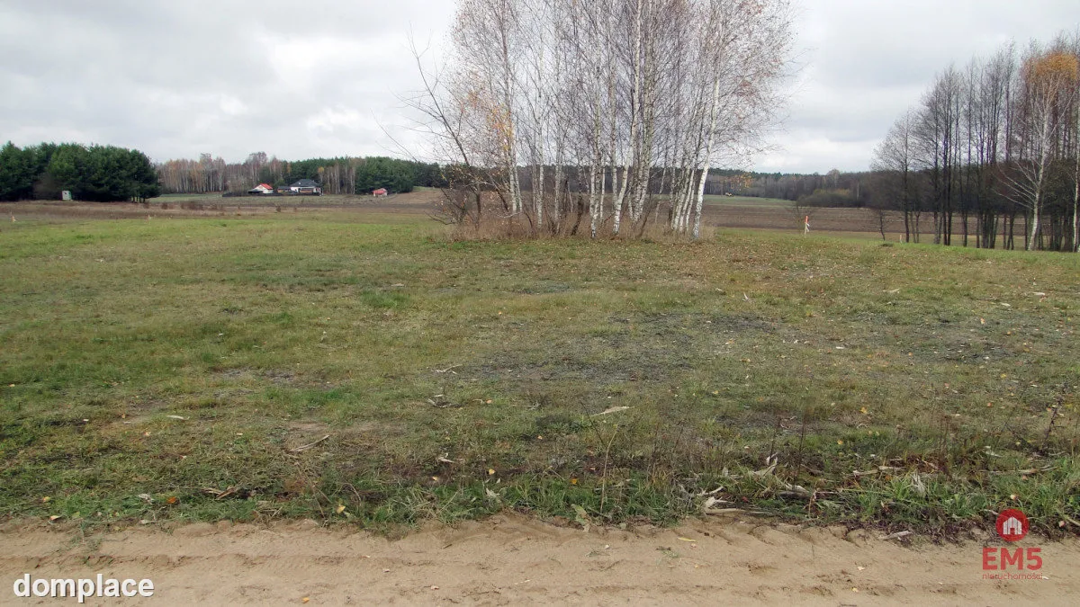 Działka budowlana 1000 m2 — zdjęcie 3