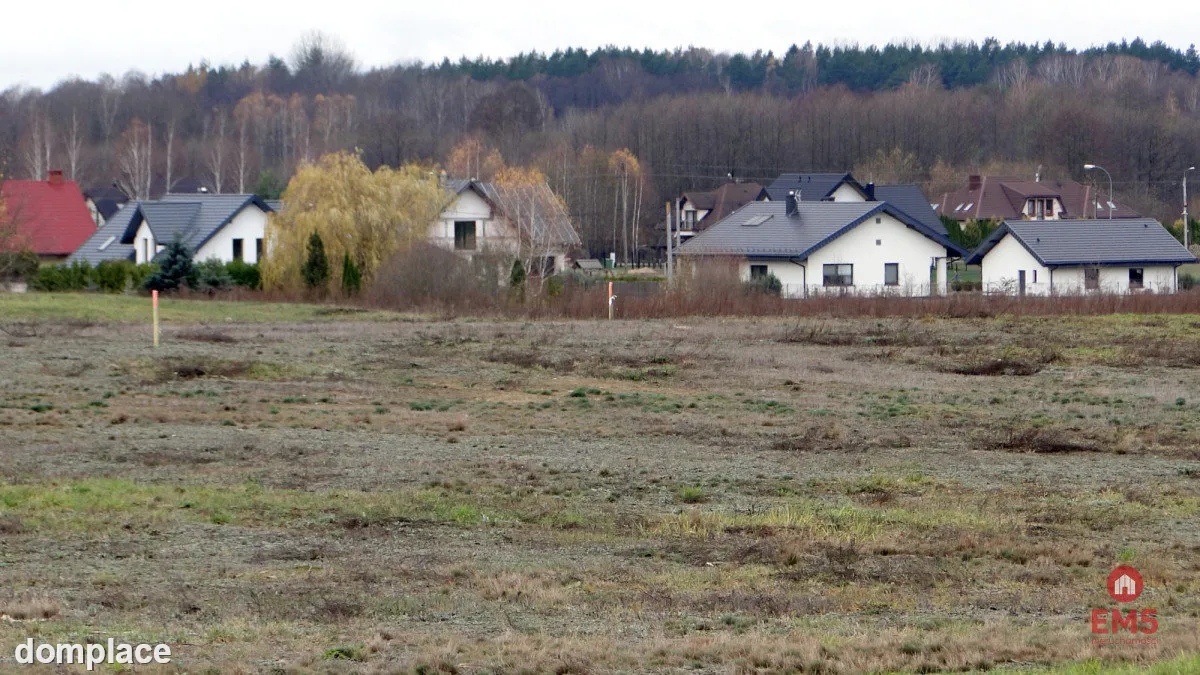 Działka budowlana 1000 m2 — zdjęcie 8