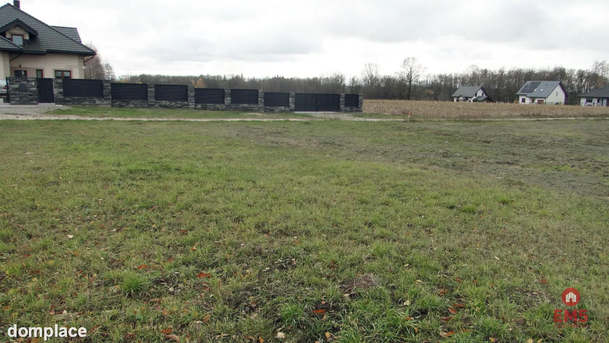 Działka budowlana 1000 m2 — zdjęcie 10